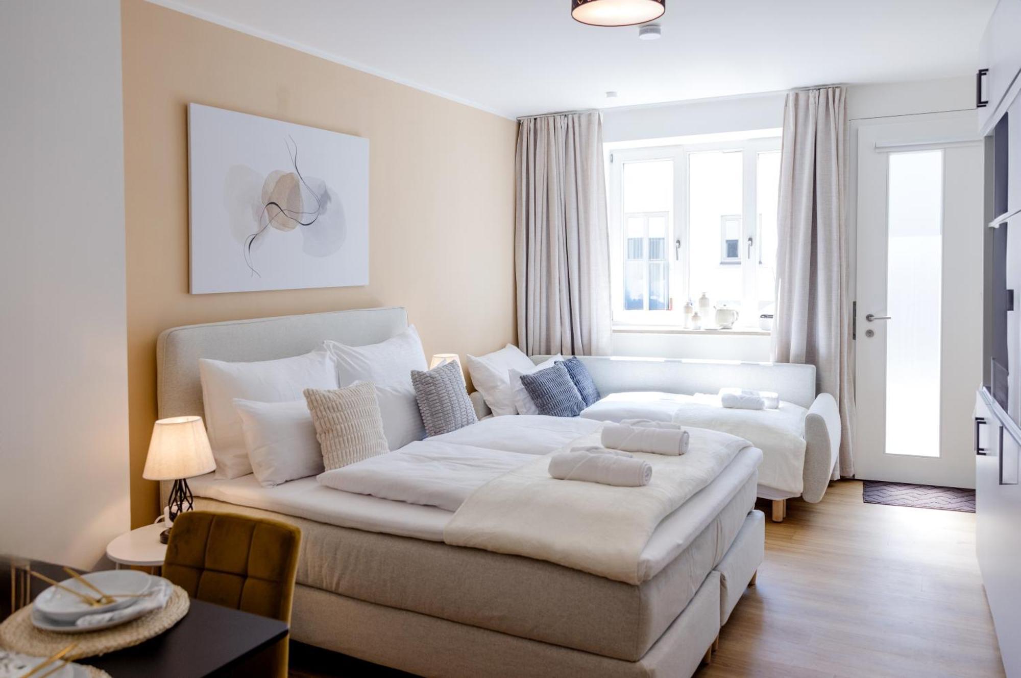 Lumen Homes - Altstadt-Studio Direkt Im Zentrum, Kueche, Netflix, Oeffentlicher Parkplatz Ums Eck Ingolstadt Eksteriør bilde